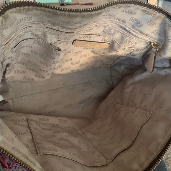 MK HANDBAG - Picture 2 of 4